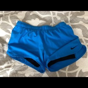 Nike women’s shorts size medium